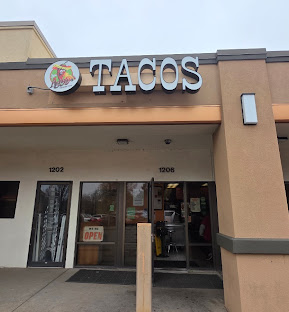 Tacos Aya Yay storefront